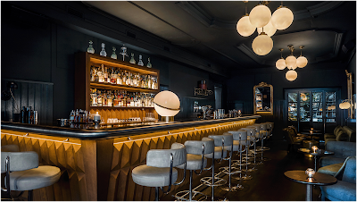 Pulitzer’s Bar